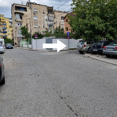 Hera's * Tirana